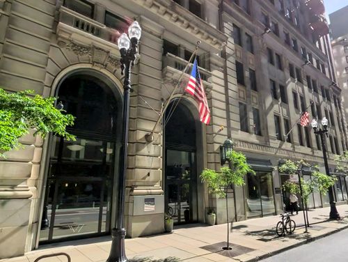 apt-903-212 W Washington St, Chicago, IL, 60606-3426 | Card Image