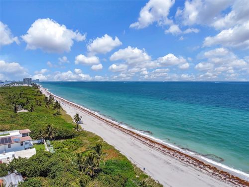 apt-301-4201 N Ocean Dr, Hollywood, FL, 33019-4007 | Card Image