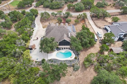 302 High Plains Dr, Dripping Springs, TX, 78620-2748 | Card Image