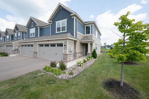 14177 Aberdeen Way, Rosemount, MN, 55068-4851 | Card Image