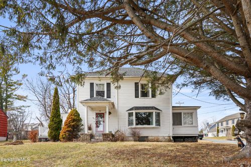 73 Plymouth St, Pittsfield, MA, 01201-7715 | Card Image