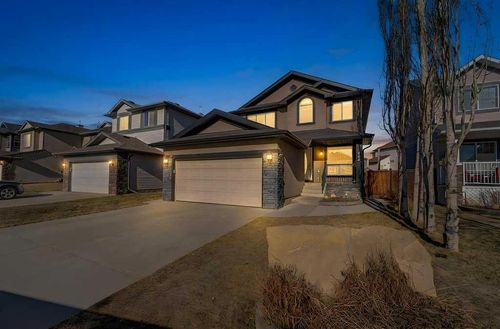 284 Hawkmere View, Chestermere, AB, T1X1T7 | Card Image
