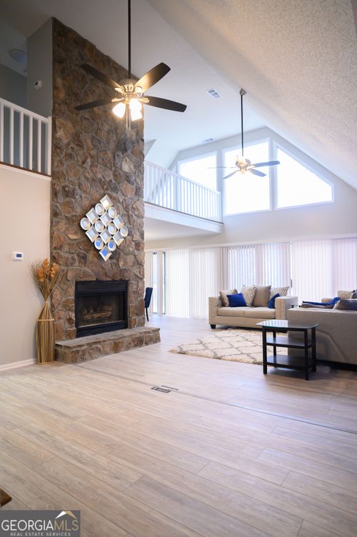 390 Stoneridge Way, Fayetteville, GA, 30215-5003 | Card Image