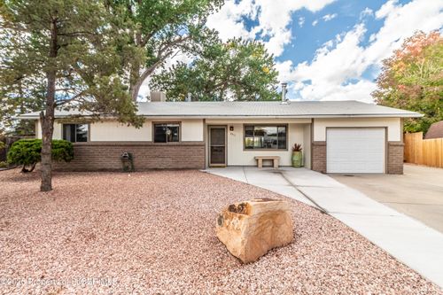 2911 La Puente Pl, Farmington, NM, 87401-4901 | Card Image