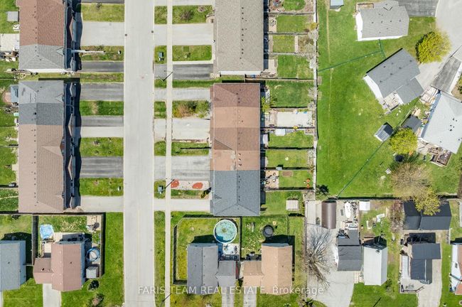 68 Michelle Dr, House attached with 3 bedrooms, 2 bathrooms and 2 parking in Orillia ON | Image 18