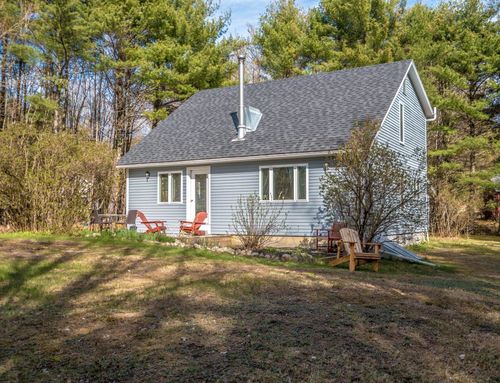 39 Berry Rd, Sweden, ME, 04040-5400 | Card Image