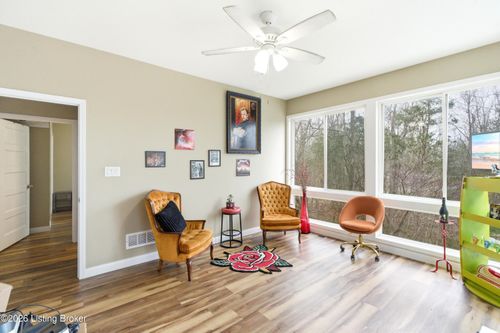 33 Beach Cove Ct, Brandenburg, KY, 40108-5453 | Card Image