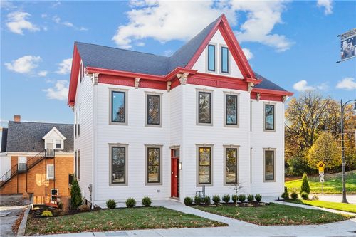 525 Grandview Ave, Mt Washington, PA, 15211-1435 | Card Image