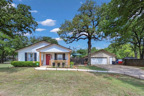 13355 Euless St, Euless, TX, 76040-7226 | Card Image