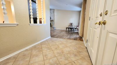 13818 Pebble Walk, House other with 3 bedrooms, 2 bathrooms and null parking in San Antonio TX | Image 2