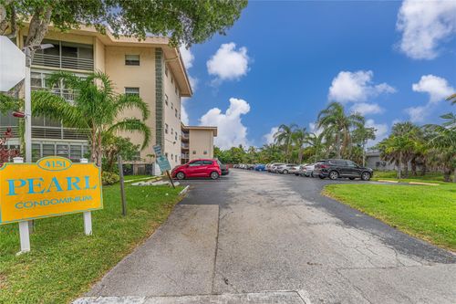 308-4151 Nw 41st Street Nw, Lauderdale Lakes, FL, 33319 | Card Image