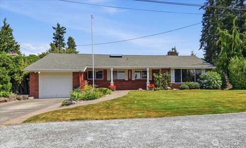 21725 85th Place W, Edmonds, WA, 98026 | Card Image