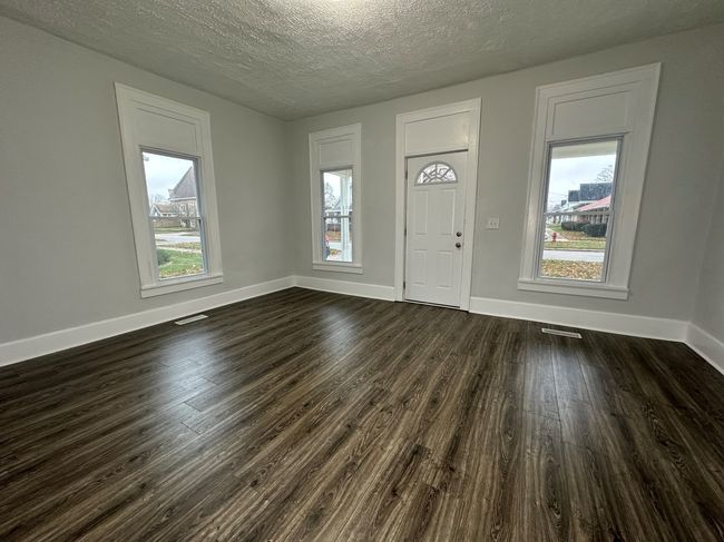 Great Room | Image 4