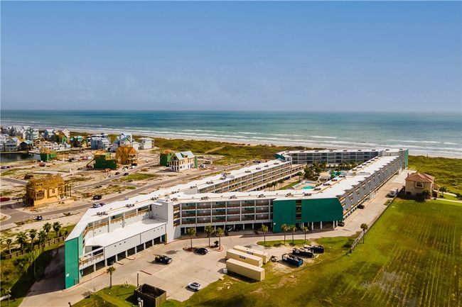 APT-332 - 5973 State Highway 361, Condo with 2 bedrooms, 2 bathrooms and null parking in Port Aransas TX | Image 37