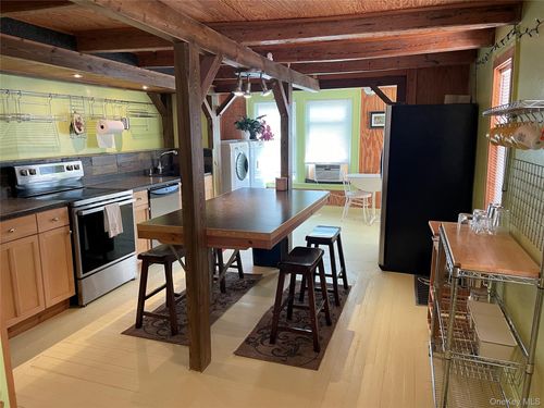 96 Old Post Rd N, Red Hook, NY, 12571-2221 | Card Image