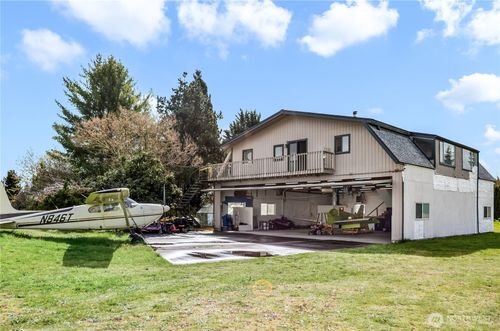 11237 Skyview Ln Se, Yelm, WA, 98597-9625 | Card Image