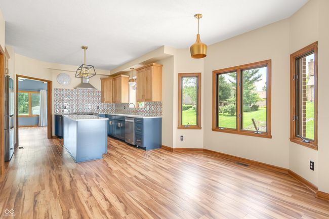 Breakfast Nook | Image 15