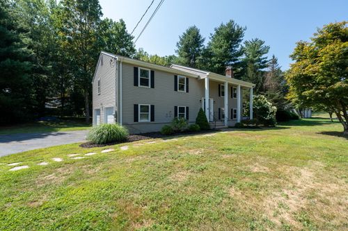 52 Plank Hill Rd, Bristol, CT, 06010-2592 | Card Image