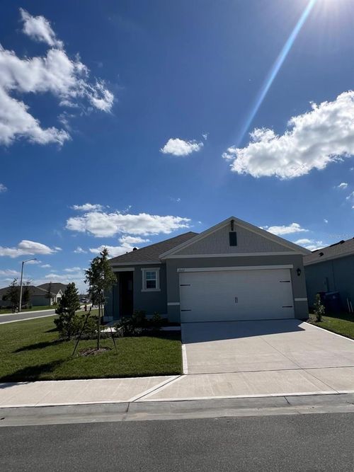 2602 Angel Falls Dr, DAVENPORT, FL, 33837-7565 | Card Image