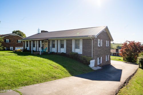 19254 Stone Mountain Rd, Abingdon, VA, 24210-1704 | Card Image