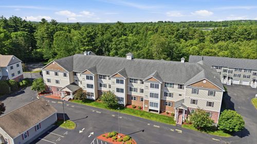 3110-65 Fordway Ext, Derry, NH, 03038-7298 | Card Image