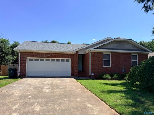 113 Portal Ln, Madison, AL, 35758-1990 | Card Image