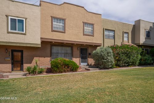 240 Paso Noble Dr, El Paso, TX, 79912-4414 | Card Image