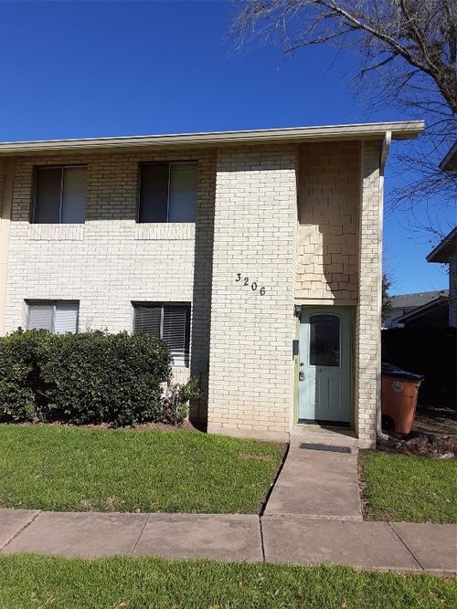 apt-101-3206 Mossrock Dr, Austin, TX, 78757-6800 | Card Image
