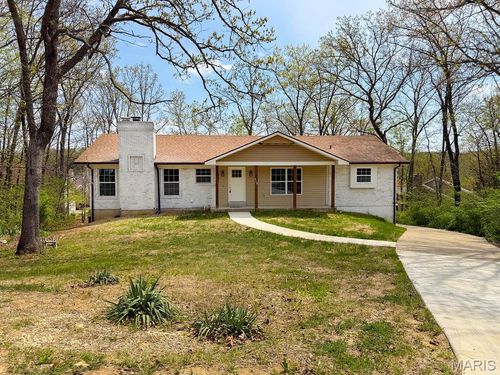 9748 Lee Dr, Hillsboro, MO, 63050-3168 | Card Image