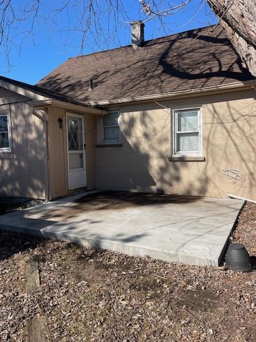 138 Chopin St, Troy, MI, 48083-1715 | Card Image