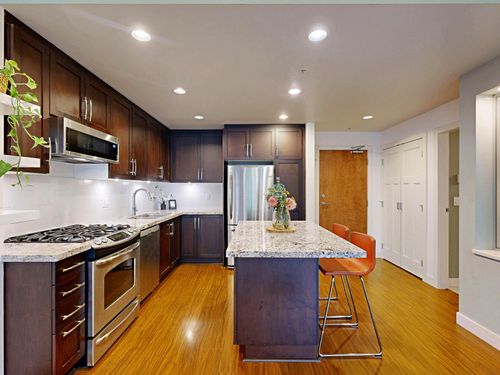 213-15428 31 Ave, Surrey, BC, V3Z3W4 | Card Image