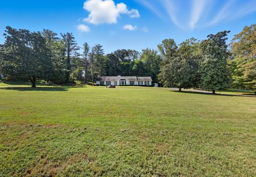 590 Dunbar Cave Rd, Clarksville, TN, 37043-6030 | Card Image