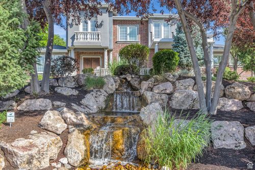 1911 Deere Valley Dr, Layton, UT, 84040-3203 | Card Image