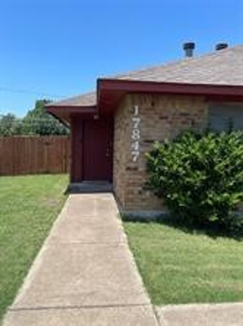 17847 Farley Trl, Dallas, TX, 75287-5800 | Card Image