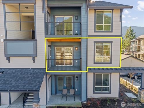 d-201-1970 Se 12th Ct, North Bend, WA, 98045-7803 | Card Image