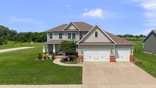 6104 Fillmore Street, Davenport, IA, 52806 | Card Image