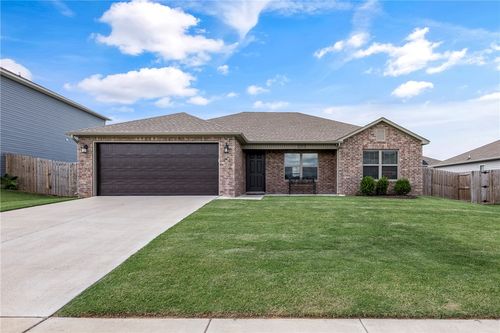 2313 Pinewood Ave, Lowell, AR, 72745-5009 | Card Image