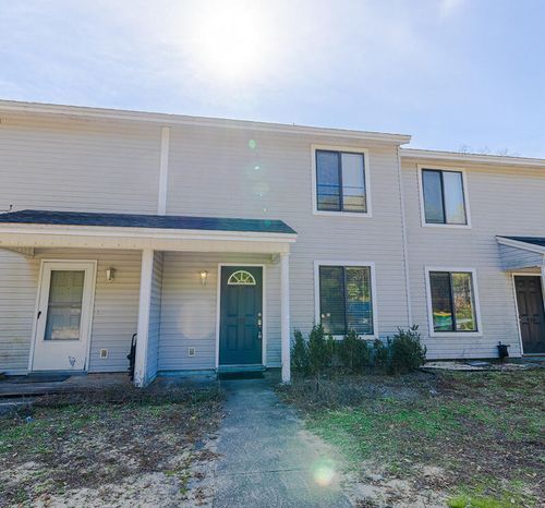 912 48th St, Niceville, FL, 32578-1349 | Card Image