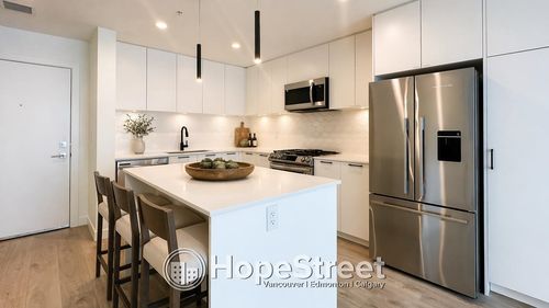 g406-8380 200a St, Langley, BC, V2Y3S5 | Card Image