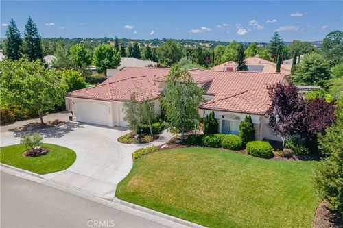 715 Oriole Way, Paso Robles, CA, 93446-4701 | Card Image