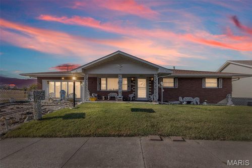 413 Lincoln St, Venice, IL, 62090-1117 | Card Image