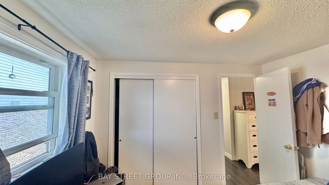 6074 Belaire Ave, House other with 4 bedrooms, 2 bathrooms and 2 parking in Niagara Falls ON | Image 16