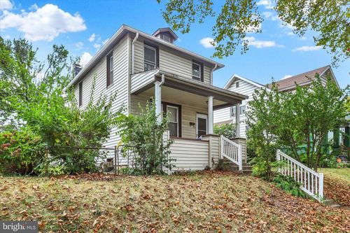 1725 Sycamore St, HARRISBURG, PA, 17104-2655 | Card Image