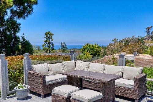 1948 Caminito El Canario, La Jolla, CA, 92037 | Card Image