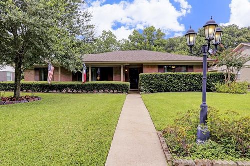 4422 Nenana Drive, Houston, TX, 77035 | Card Image