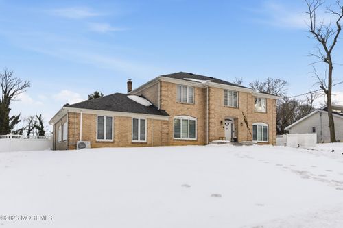 15 Joanna Ct, Deal, NJ, 07723-1515 | Card Image