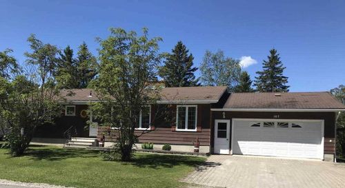 107 Cedar Cres, Longlac, ON, P0T2A0 | Card Image
