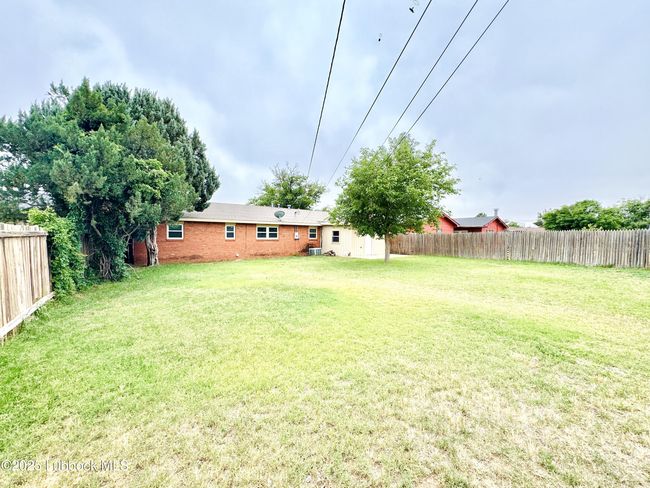2606 W 19 Th St, House other with 4 bedrooms, 2 bathrooms and null parking in Plainview TX | Image 43