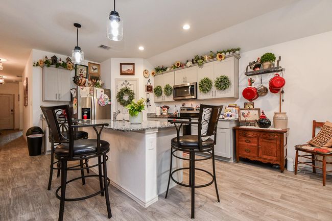1237 Waterside Trce, House other with 4 bedrooms, 3 bathrooms and 2 parking in Sealy TX | Image 10