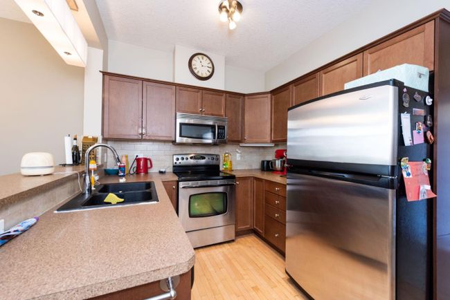 5 - 156 Rockyledge View Nw, Home with 2 bedrooms, 2 bathrooms and 2 parking in Calgary AB | Image 13